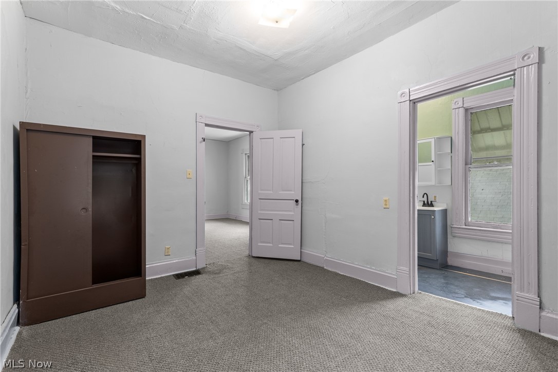 319 N 7th Street Martins Ferry OH 43935