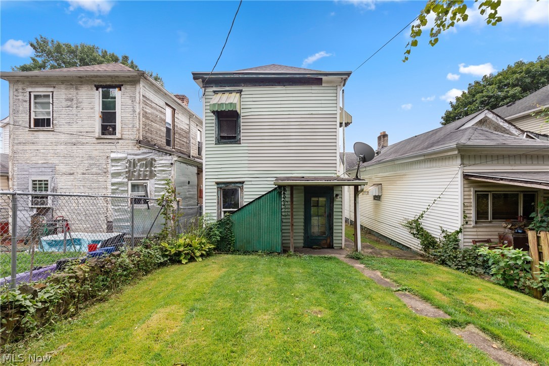 319 N 7th Street Martins Ferry OH 43935