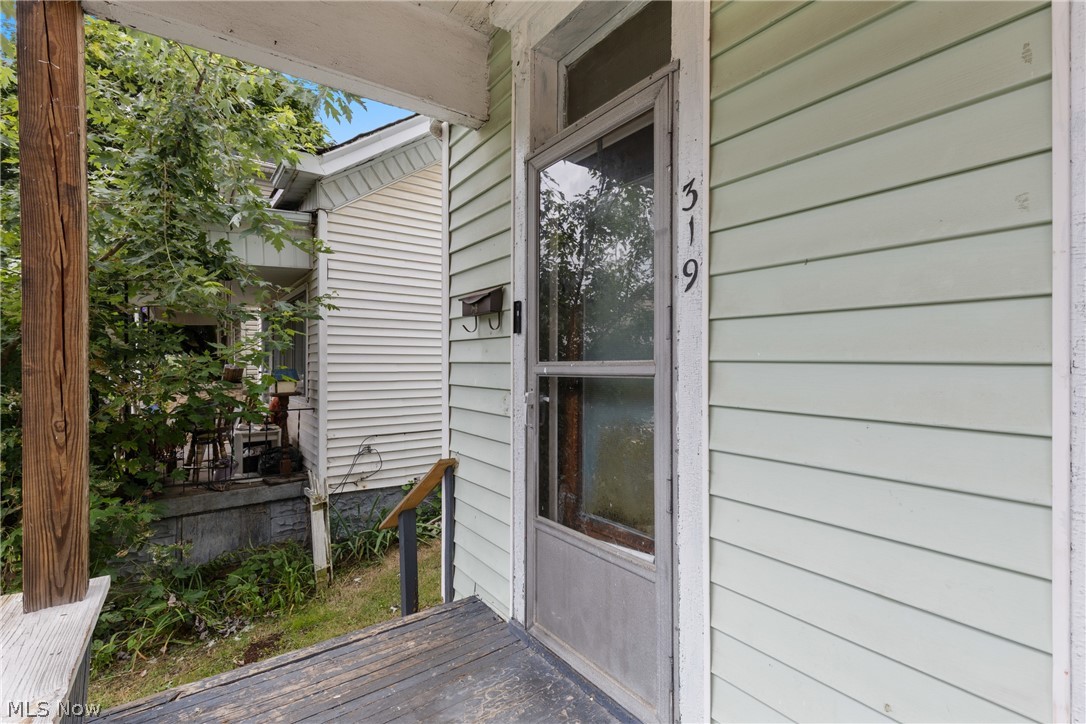 319 N 7th Street Martins Ferry OH 43935