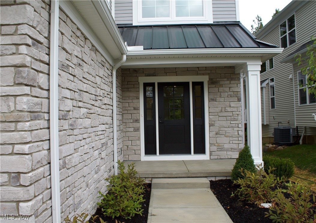 103 Town Centre Drive Broadview Heights OH 44147