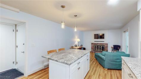 328 Plymouth Drive Bay Village OH 44140