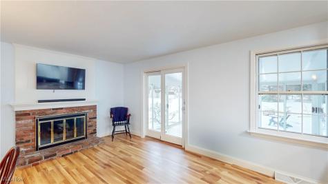 328 Plymouth Drive Bay Village OH 44140