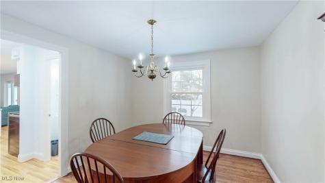 328 Plymouth Drive Bay Village OH 44140