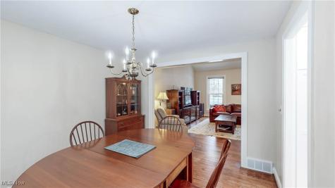 328 Plymouth Drive Bay Village OH 44140