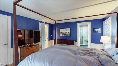 328 Plymouth Drive Bay Village OH 44140