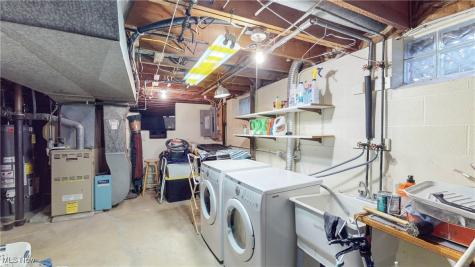 328 Plymouth Drive Bay Village OH 44140