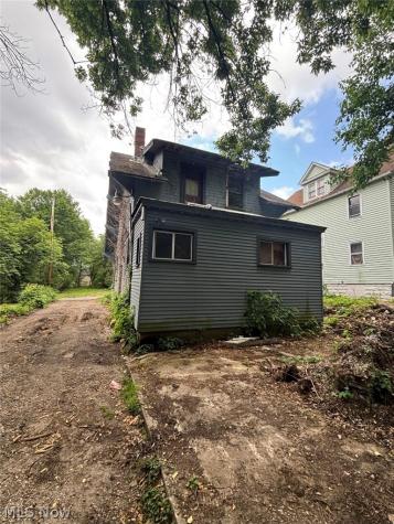 40 W Woodbine Avenue Youngstown OH 44505
