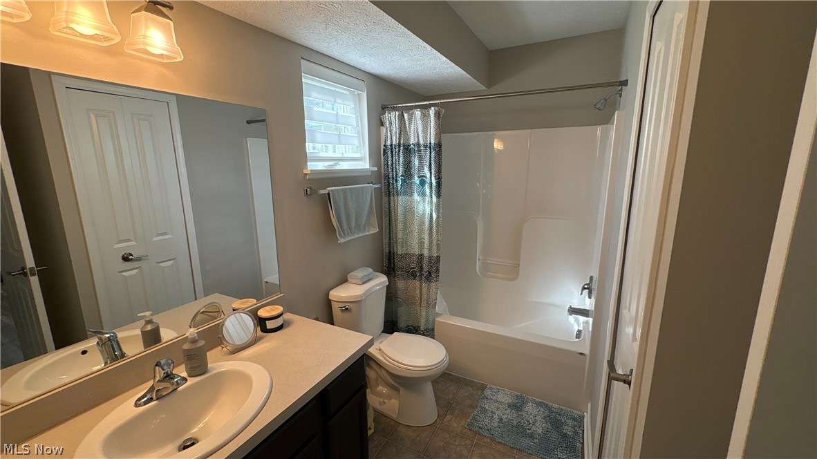 3584 E 71st Street Cleveland OH 44105