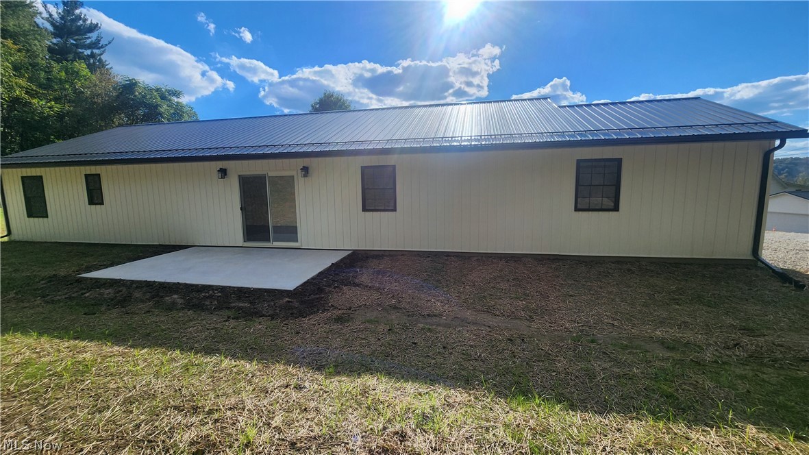 426 Mccrea Avenue Dennison OH 44621