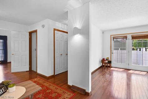 109 Seymour Avenue Mogadore OH 44260
