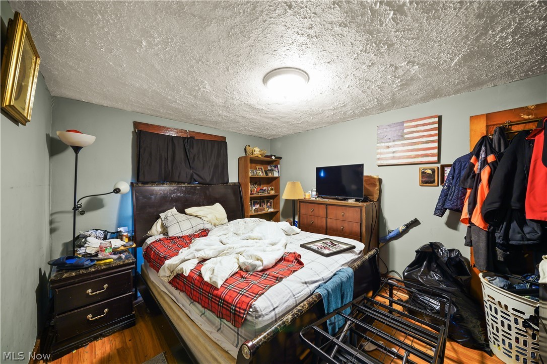 305 Oak Knoll Avenue Newton Falls OH 44444