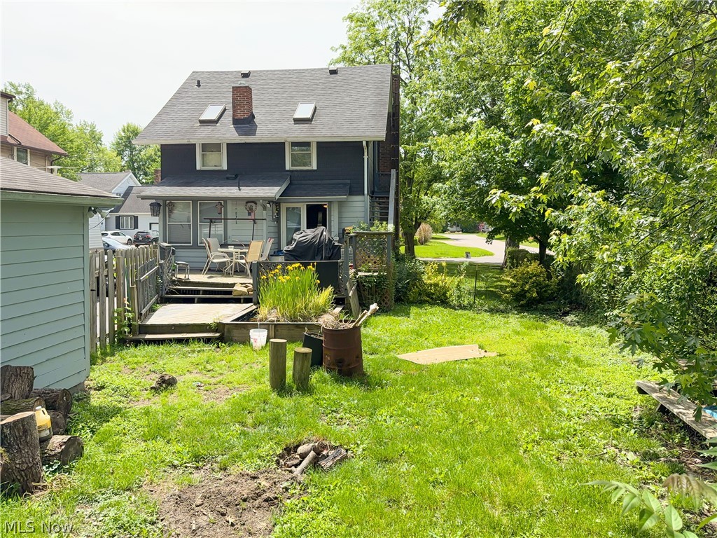 305 Oak Knoll Avenue Newton Falls OH 44444