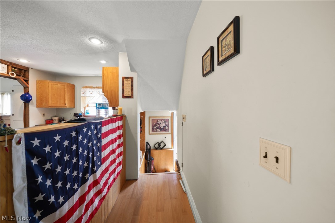 305 Oak Knoll Avenue Newton Falls OH 44444