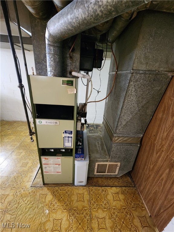 4114 Hinsdale Road South Euclid OH 44121