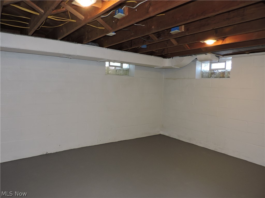 334 Yale Avenue Elyria OH 44035