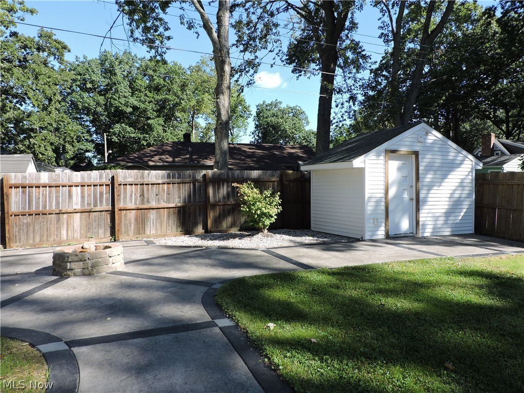 334 Yale Avenue Elyria OH 44035