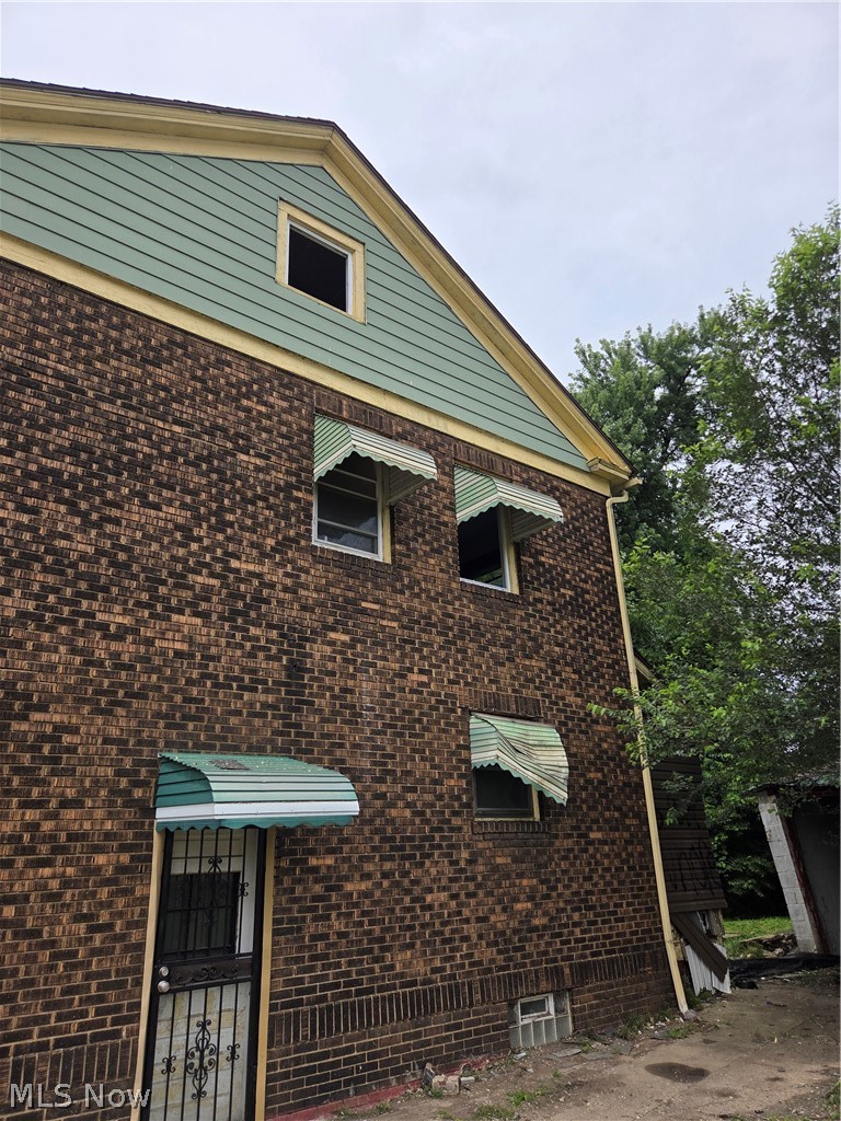 728 Crandall Avenue Youngstown OH 44510
