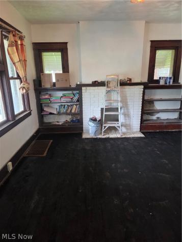728 Crandall Avenue Youngstown OH 44510