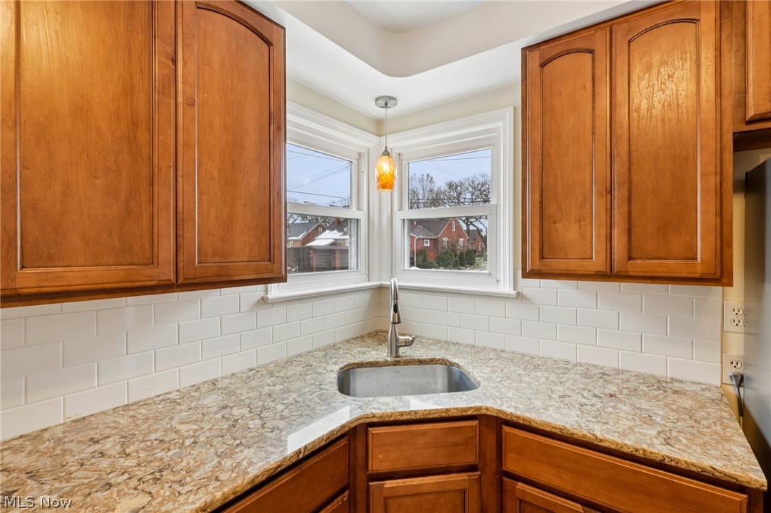 9005 Ansonia Avenue Brooklyn OH 44144