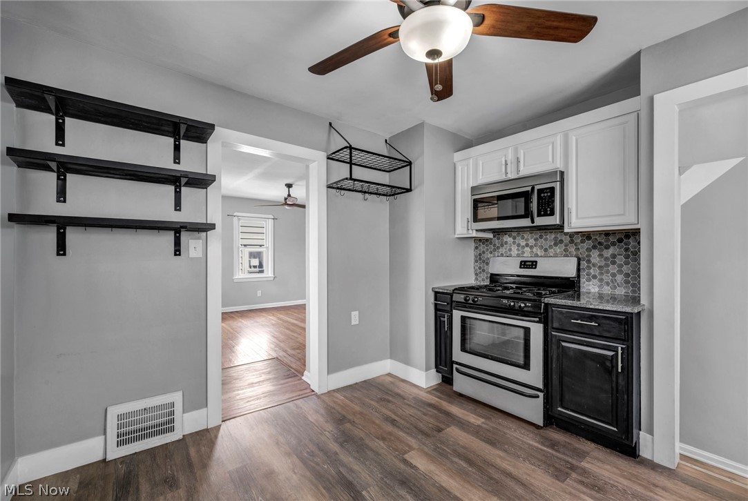 3021 Tuxedo Avenue Parma OH 44134