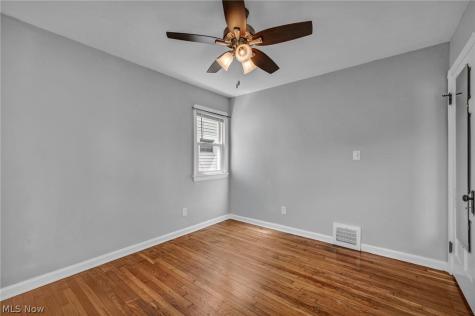 3021 Tuxedo Avenue Parma OH 44134