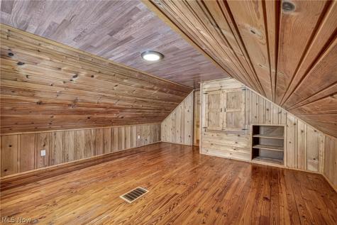 3021 Tuxedo Avenue Parma OH 44134
