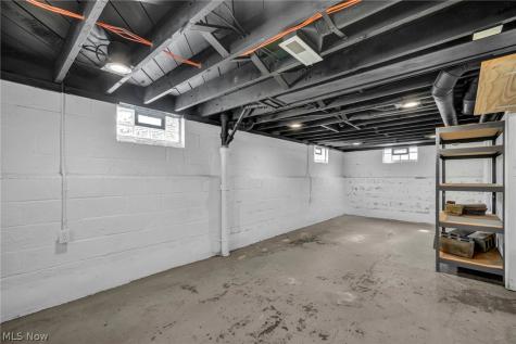 3021 Tuxedo Avenue Parma OH 44134