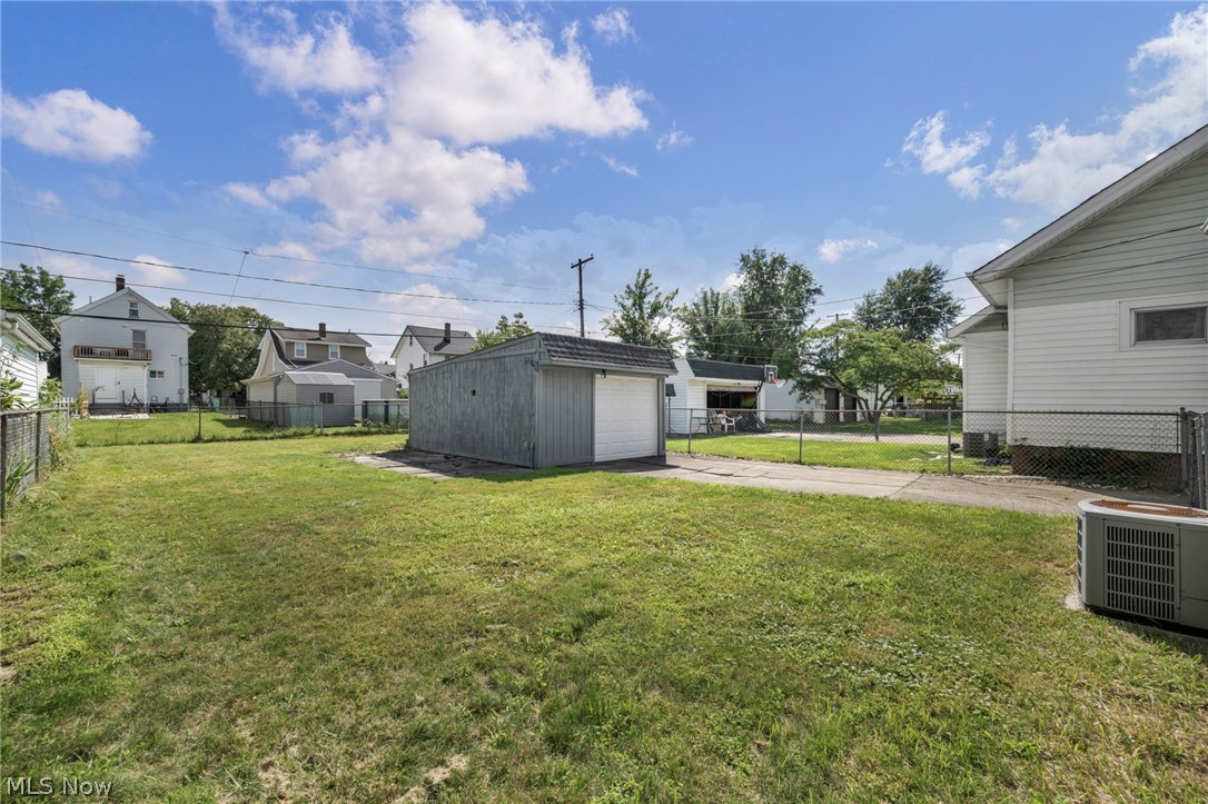 3021 Tuxedo Avenue Parma OH 44134