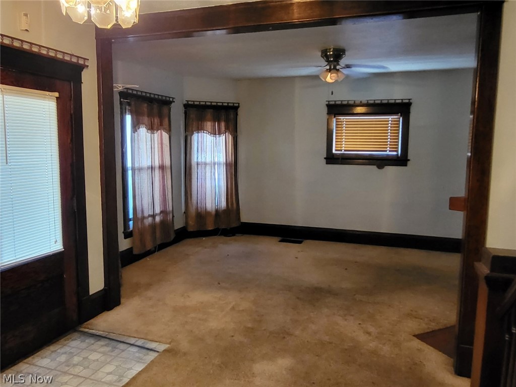 261 Harrison Street Elyria OH 44035