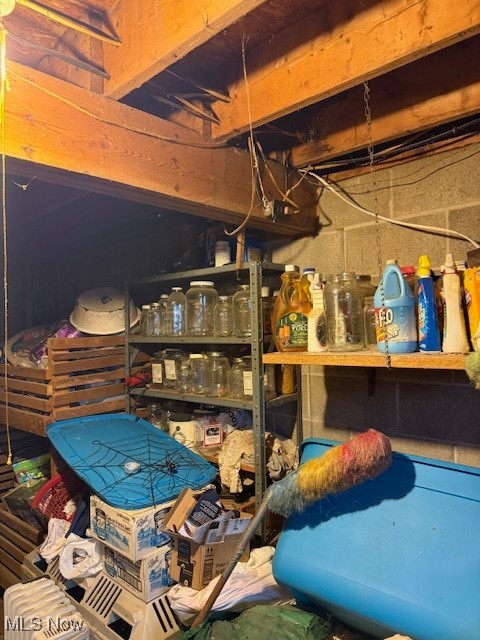 15639 SE Grove Road SE Port Washington OH 43837