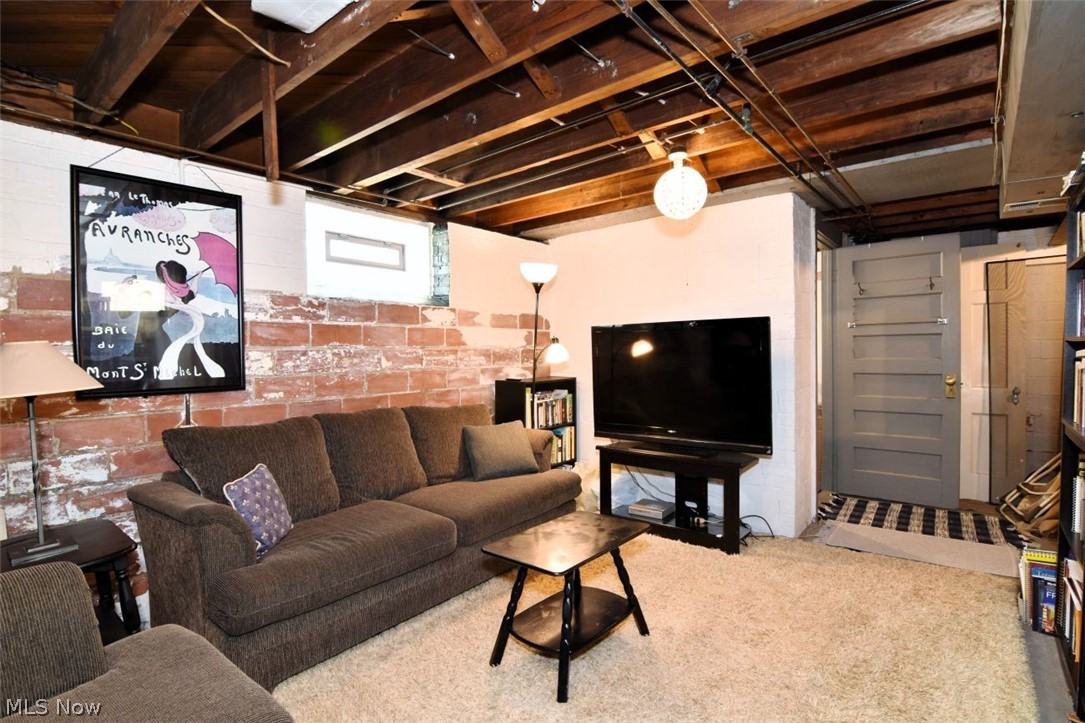 1272 Winston Road South Euclid OH 44121