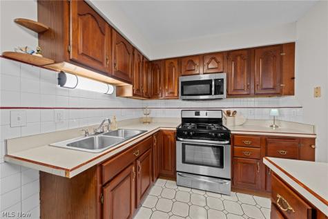 620 Walton Street Ravenna OH 44266