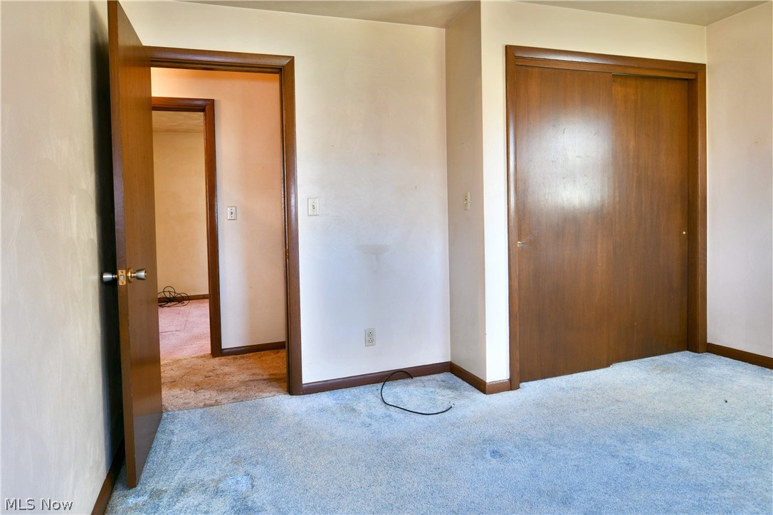 179 E Circle View Drive New Middletown OH 44442