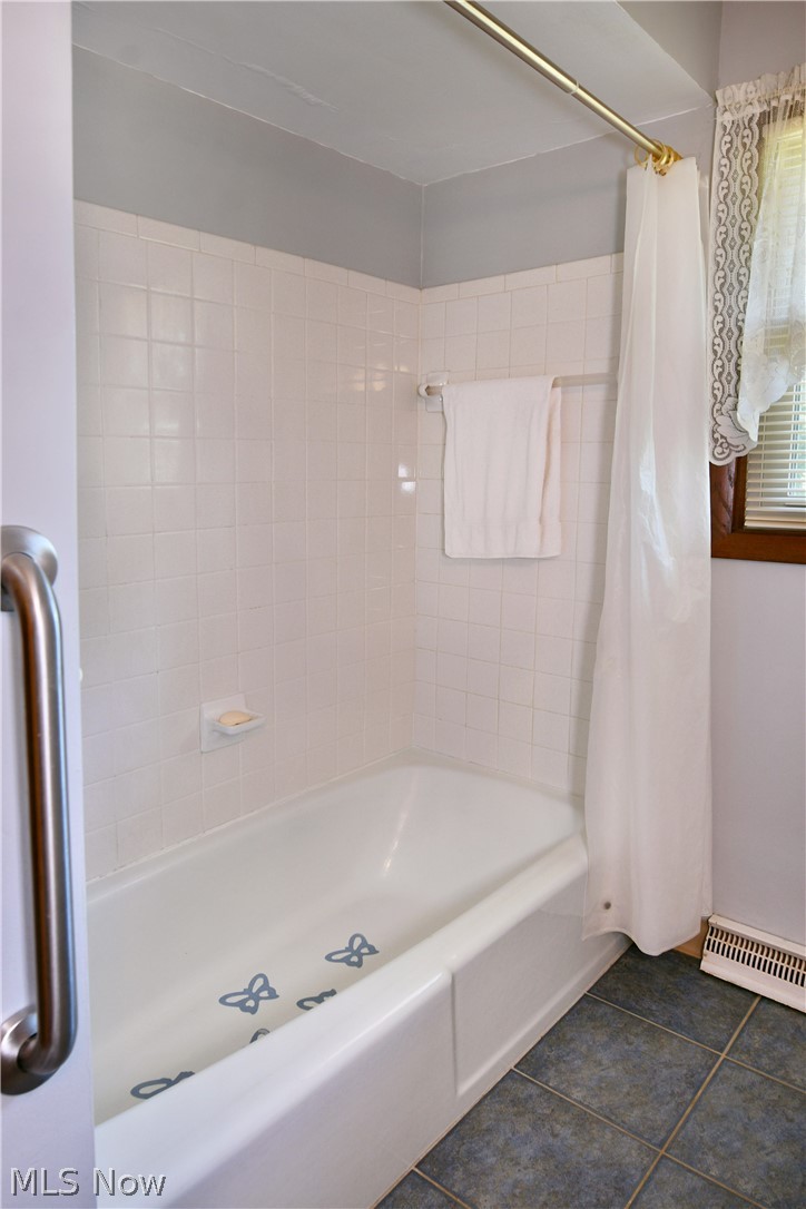 179 E Circle View Drive New Middletown OH 44442