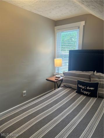 37522 Arthur Street Willoughby OH 44094