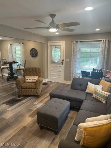 37522 Arthur Street Willoughby OH 44094