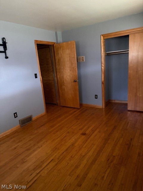 319 Russell Avenue Cortland OH 44410