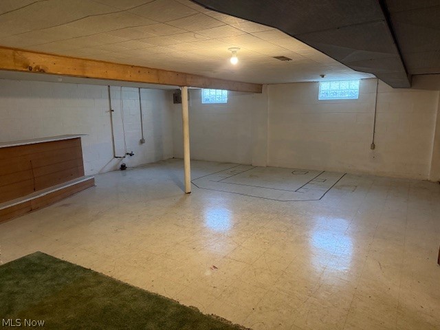 319 Russell Avenue Cortland OH 44410