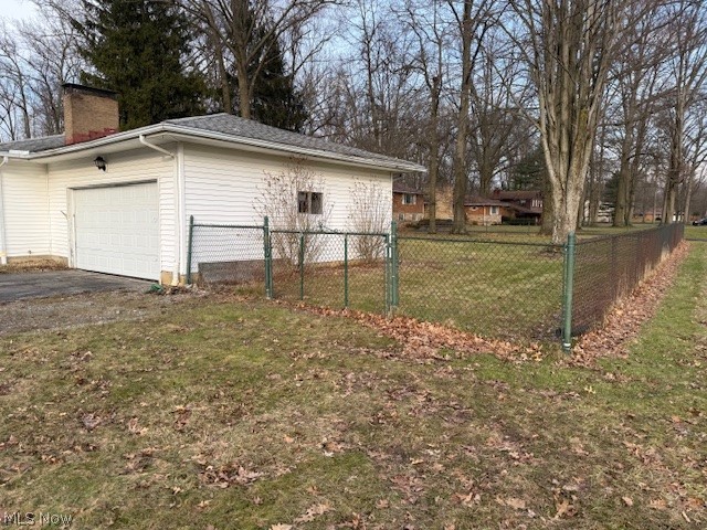 319 Russell Avenue Cortland OH 44410