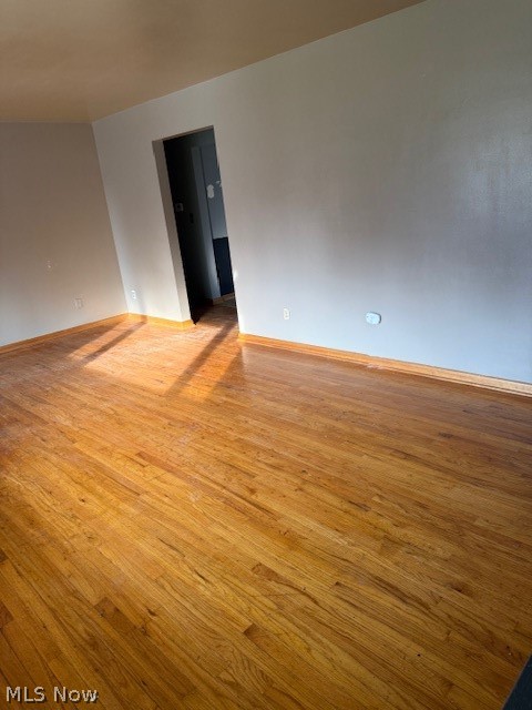319 Russell Avenue Cortland OH 44410