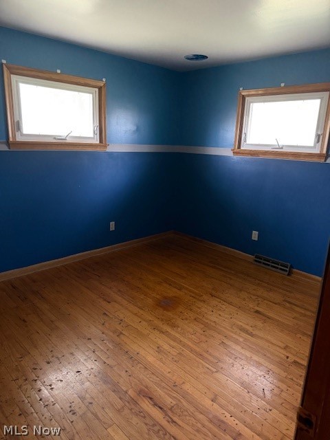 319 Russell Avenue Cortland OH 44410