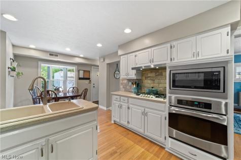 3349 E Monmouth Road Cleveland Heights OH 44118