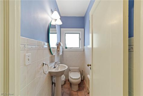 3349 E Monmouth Road Cleveland Heights OH 44118