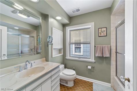 3349 E Monmouth Road Cleveland Heights OH 44118