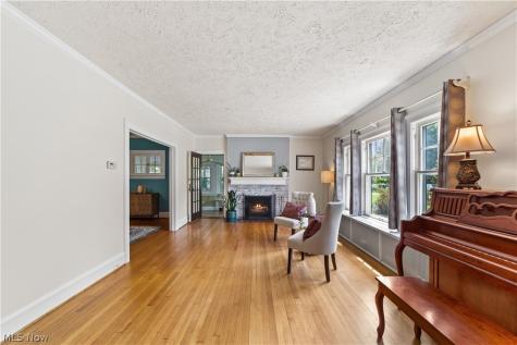 3349 E Monmouth Road Cleveland Heights OH 44118
