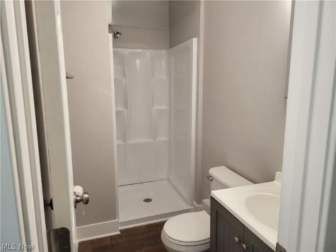 1952 E 124th Place Cleveland OH 44106