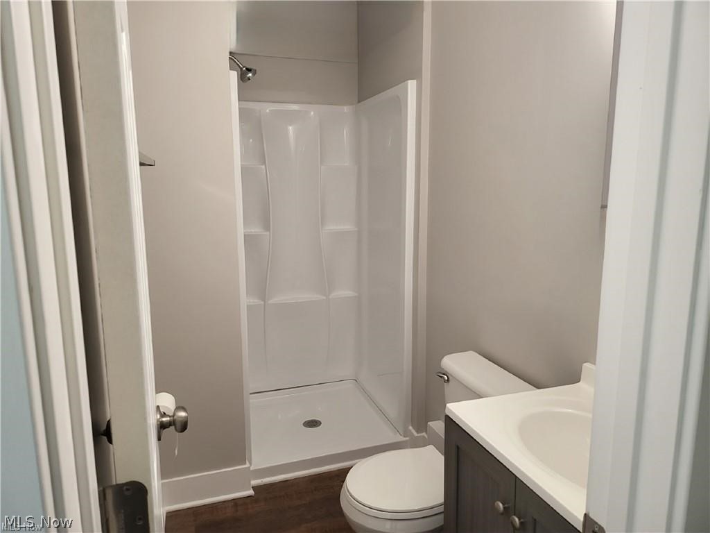 1952 E 124th Place Cleveland OH 44106