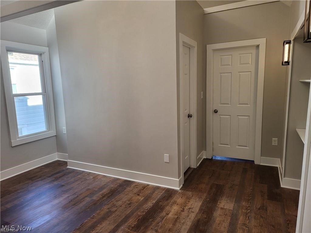 1952 E 124th Place Cleveland OH 44106