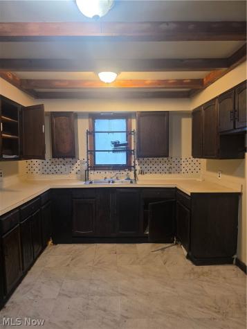5719 Hege Avenue Cleveland OH 44105