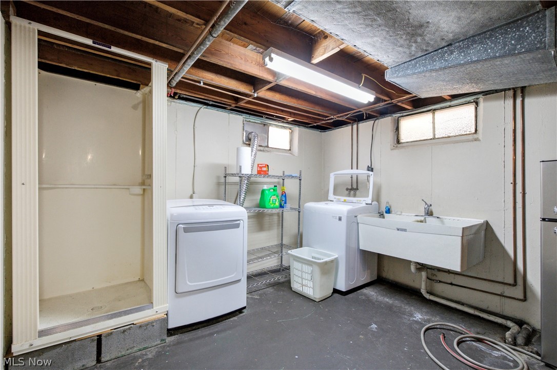 240 Moore Road Avon Lake OH 44012